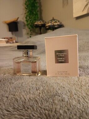 Abercrombie & Fitch Perfume No.1 Undone. Rare